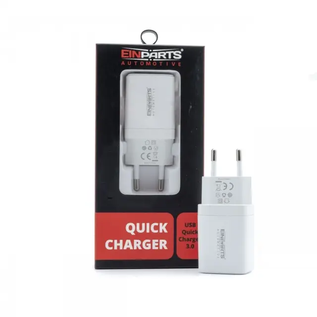 Hurtiglading to ladeporter - HVIT USB-A  og USB-C, AC 100~240 Volt 